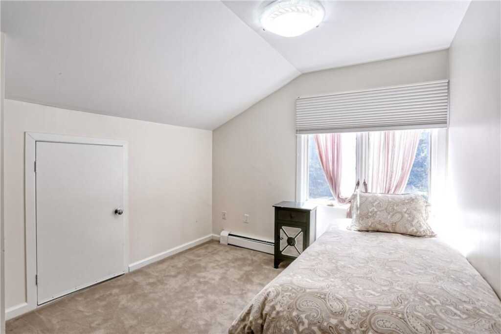 4 Misty Lane, Suffern, NY 10901 - Photo 14 of 36
