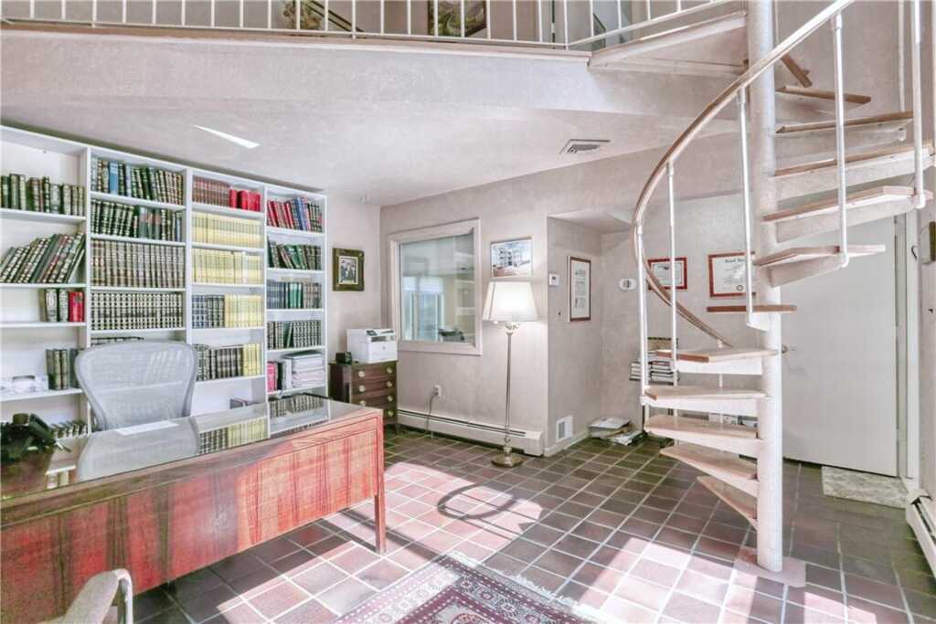 4 Misty Lane, Suffern, NY 10901 - Photo 30 of 36