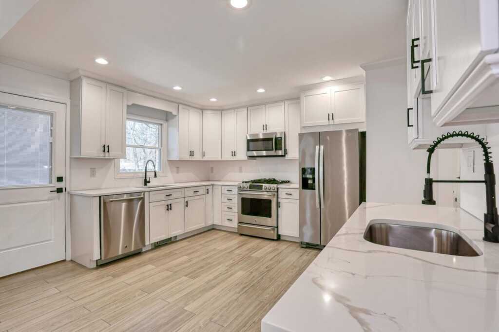 21 Buena Vista Road, Suffern, NY 10901 - Photo 10 of 35