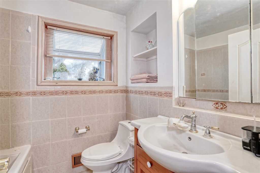 60 Lyncrest Avenue, New City, NY 10956 - Photo 13 of 20
