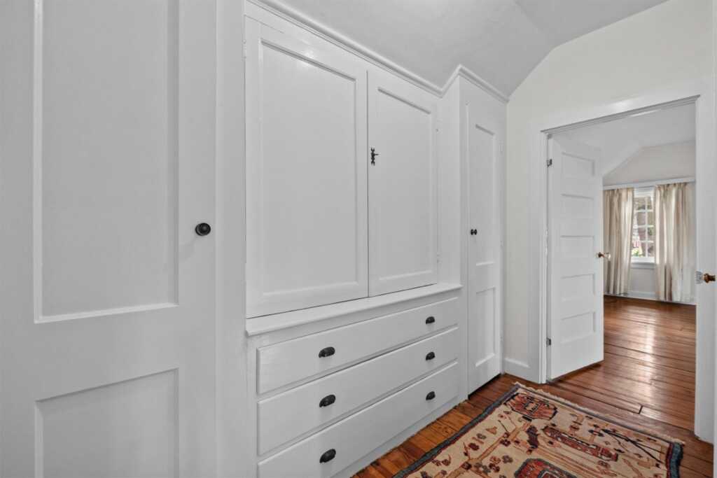 205 Spook Rock Road, Suffern, NY 10901 - Photo 33 of 43
