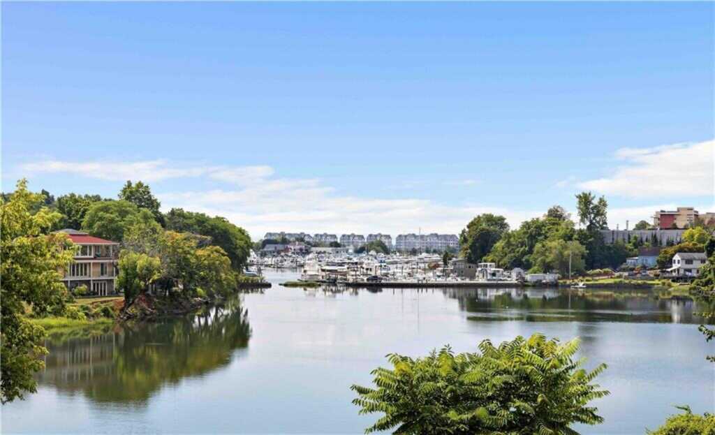 220 Pelham Road, Unit #3L, New Rochelle, NY 10805 - Photo 28 of 30