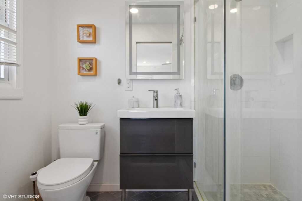 24 Windsor Oval, New Rochelle, NY 10805 - Photo 16 of 35