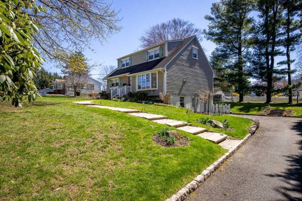 3 Orchard Avenue, New City, NY 10956 - Photo 32 of 48