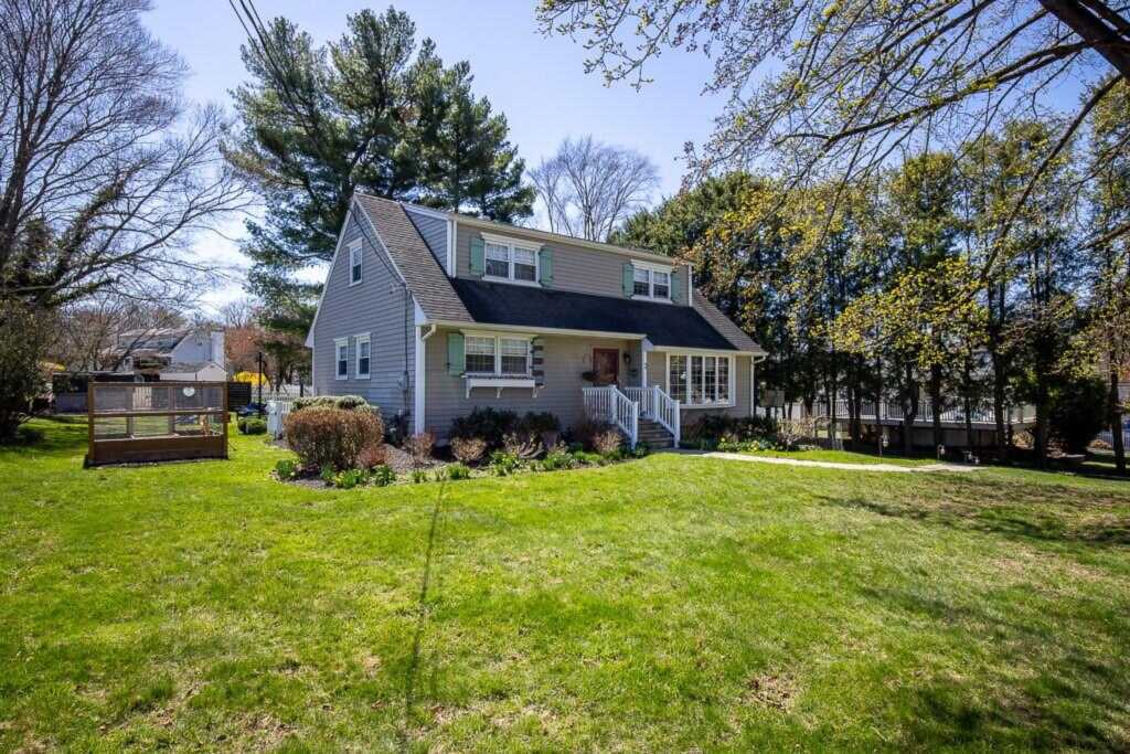 3 Orchard Avenue, New City, NY 10956 - Photo 33 of 48