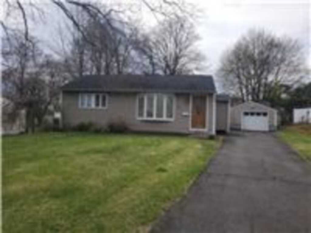 15 Loran Court, Nanuet, NY 10954