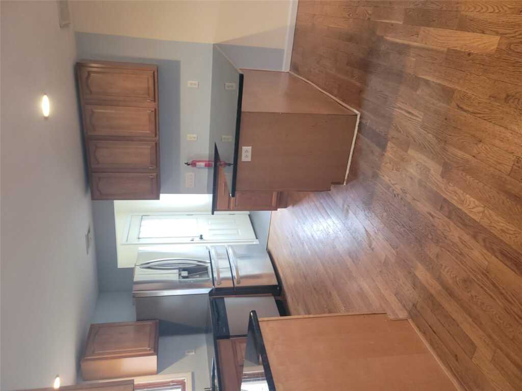 15 Loran Court, Nanuet, NY 10954 - Photo 6 of 10