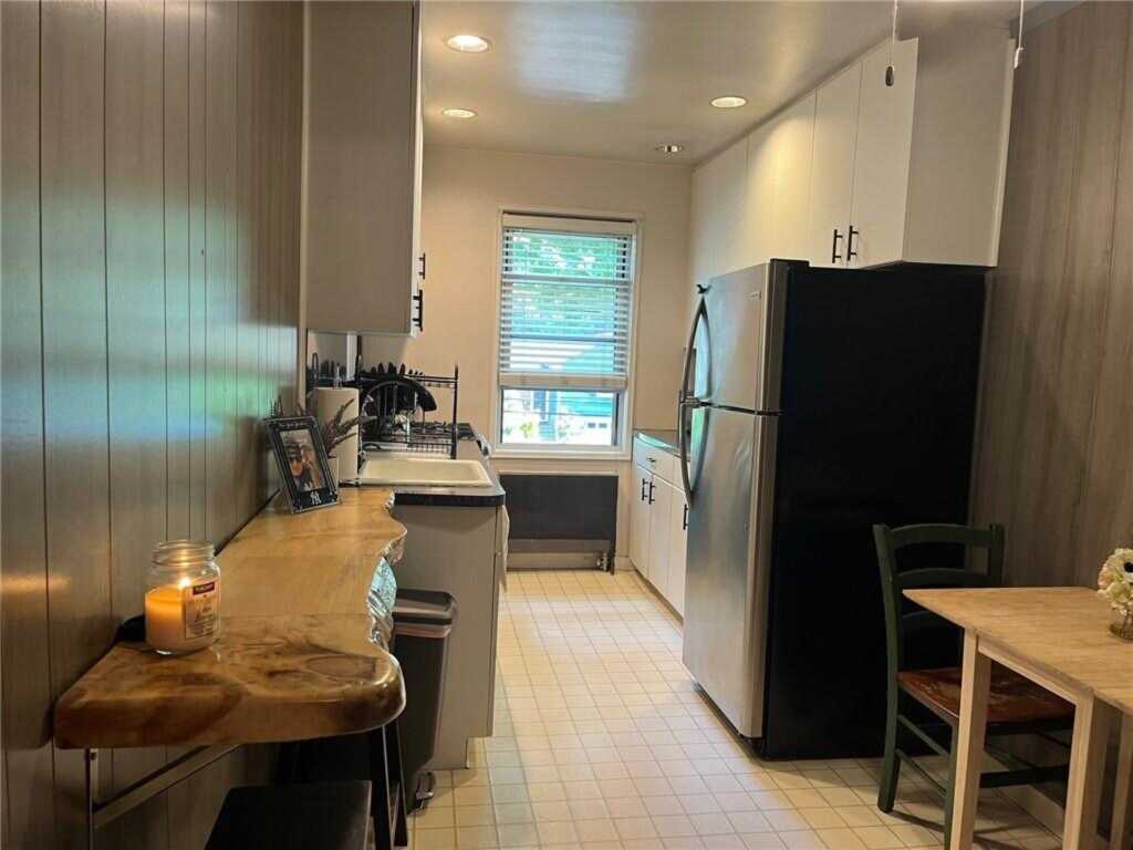 2295 Palmer Avenue, Unit #1P, New Rochelle, NY 10801 - Photo 3 of 23