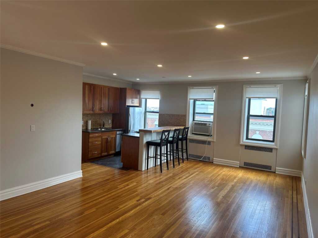 300 Main Street, Unit #6K, White Plains, NY 10601 - Photo 4 of 24