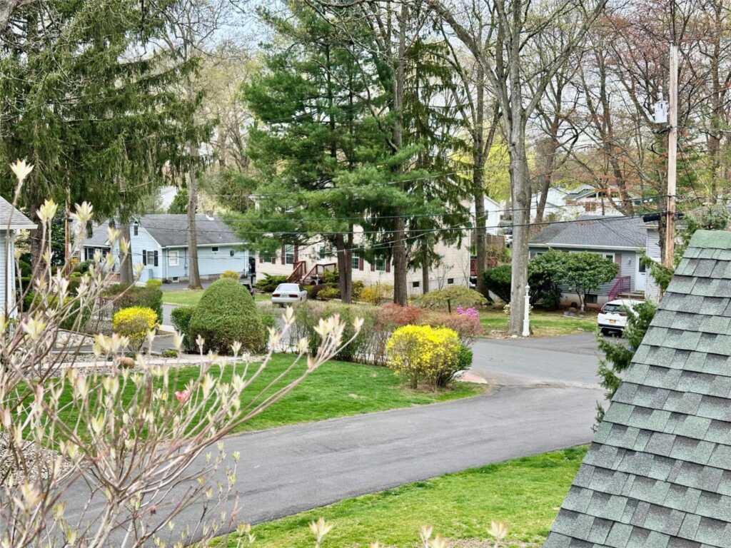 46 Amundsen Lane, New City, NY 10956 - Photo 25 of 40