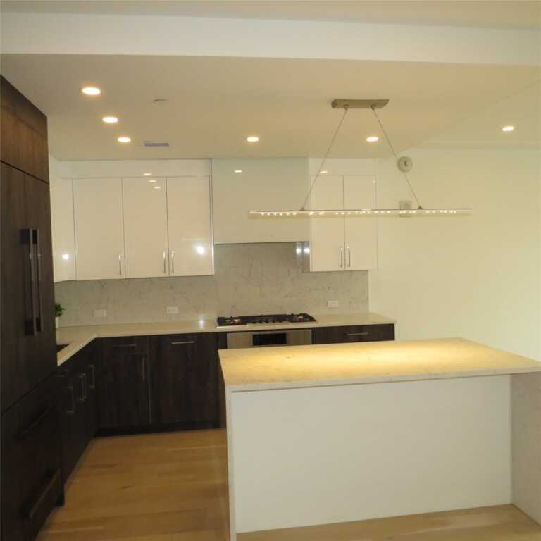 5 Renaissance Square, Unit #16C, White Plains, NY 10601 - Photo 4 of 33
