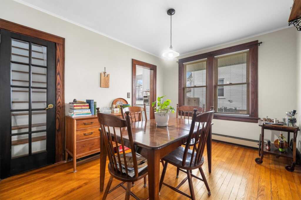 86 Lincoln Avenue, Pearl River, NY 10965 - Photo 16 of 49