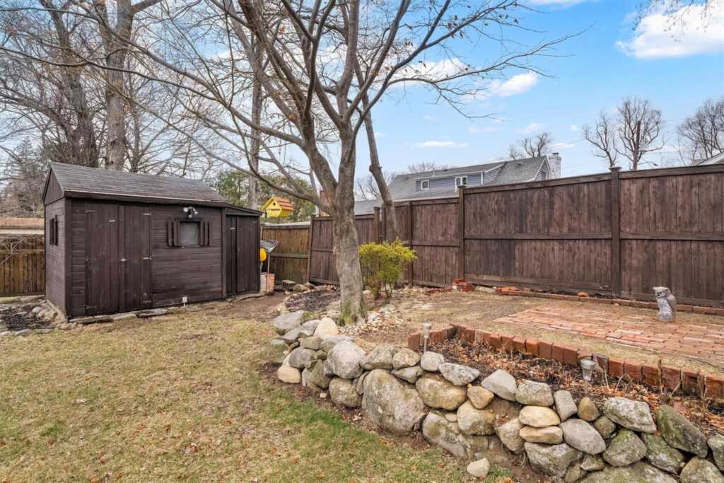 86 Lincoln Avenue, Pearl River, NY 10965 - Photo 44 of 49