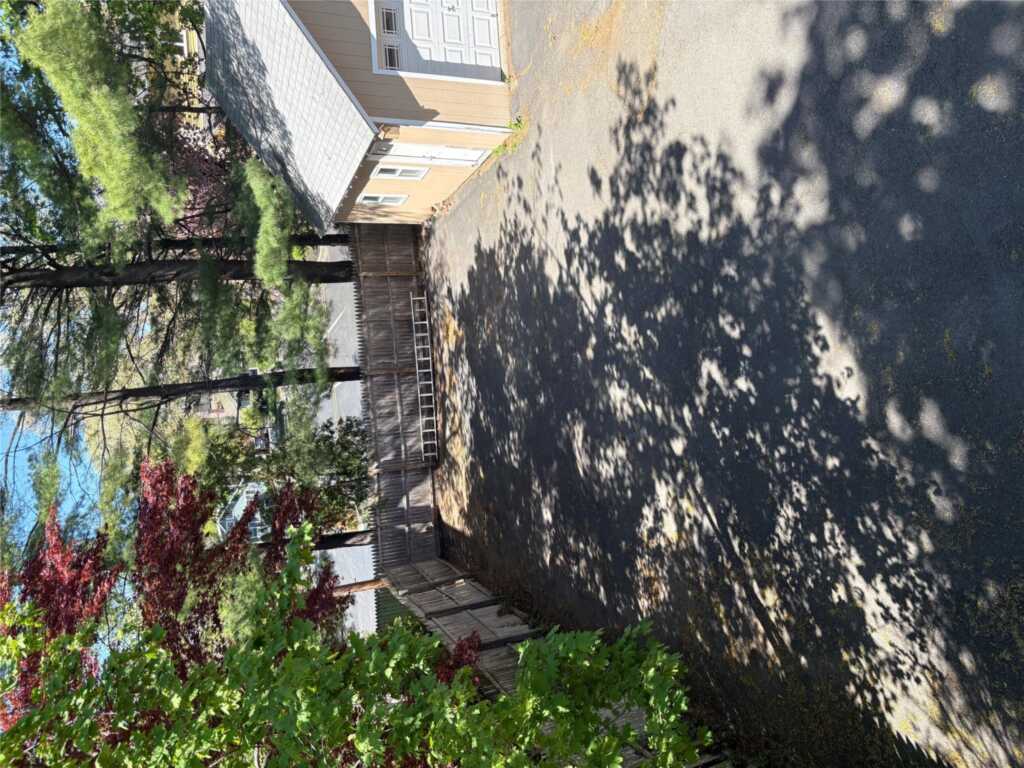 153 Franklin Avenue, Pearl River, NY 10965 - Photo 35 of 36