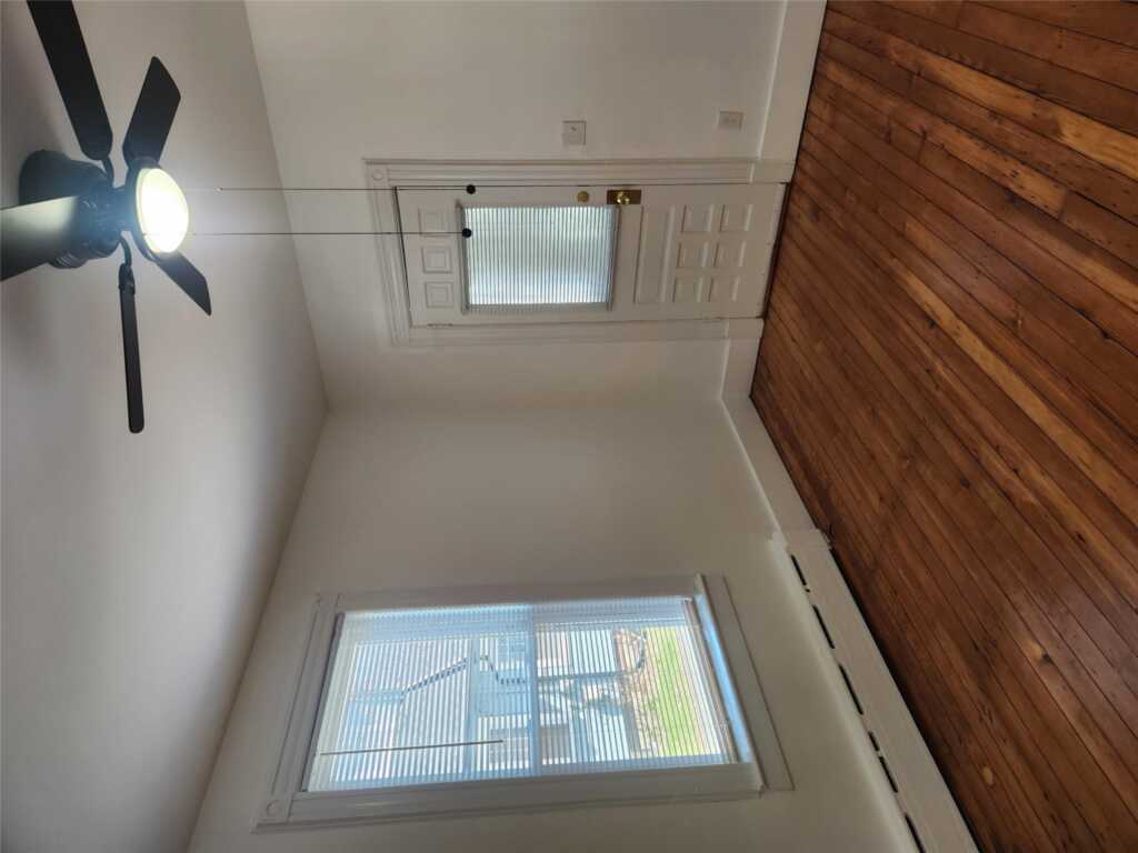 153 Franklin Avenue, Pearl River, NY 10965 - Photo 8 of 36