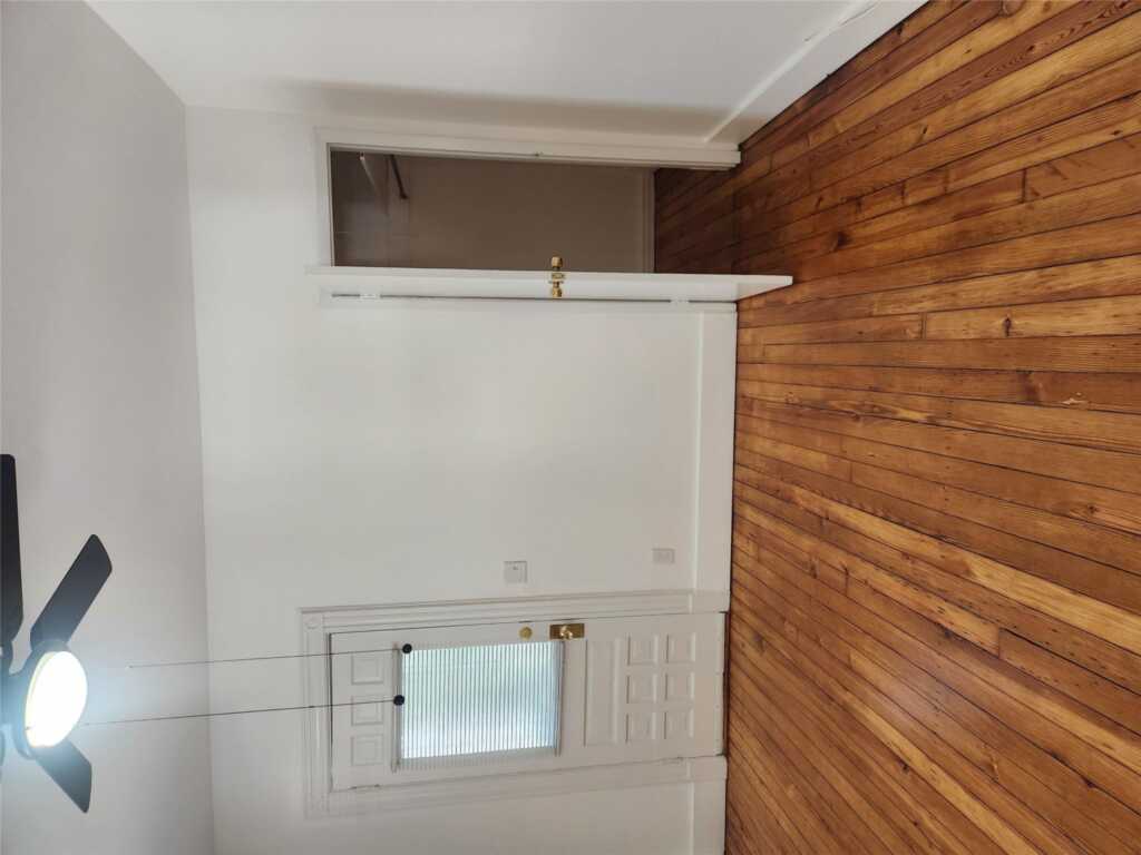 153 Franklin Avenue, Pearl River, NY 10965 - Photo 9 of 36