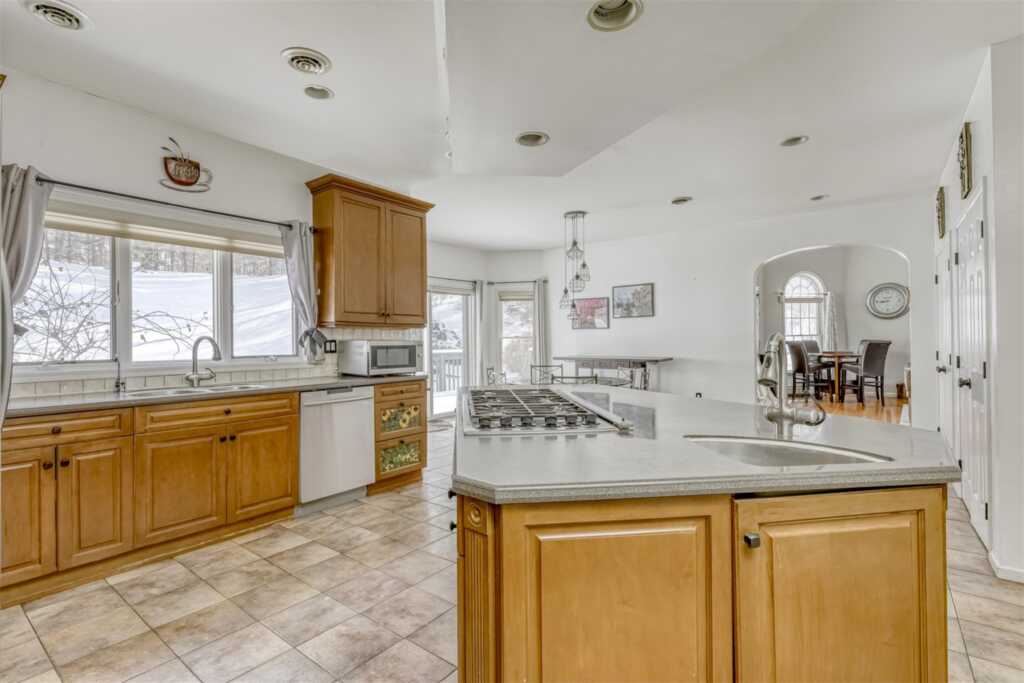 22 Golden Road, Suffern, NY 10901 - Photo 11 of 50