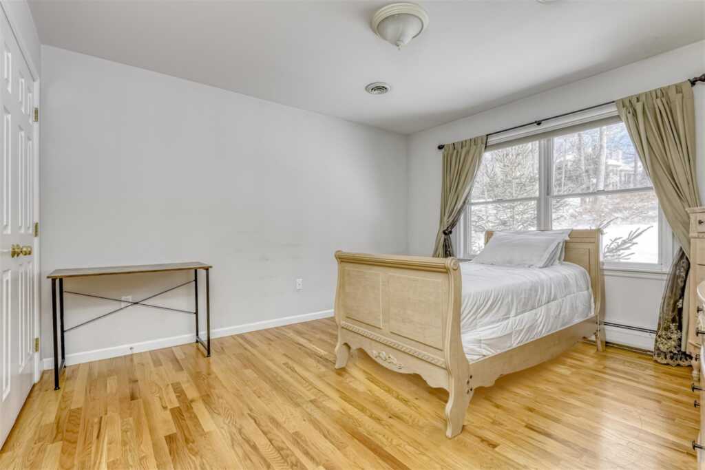 22 Golden Road, Suffern, NY 10901 - Photo 25 of 50