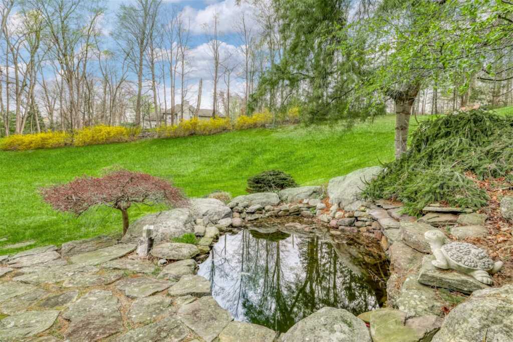 22 Golden Road, Suffern, NY 10901 - Photo 40 of 50