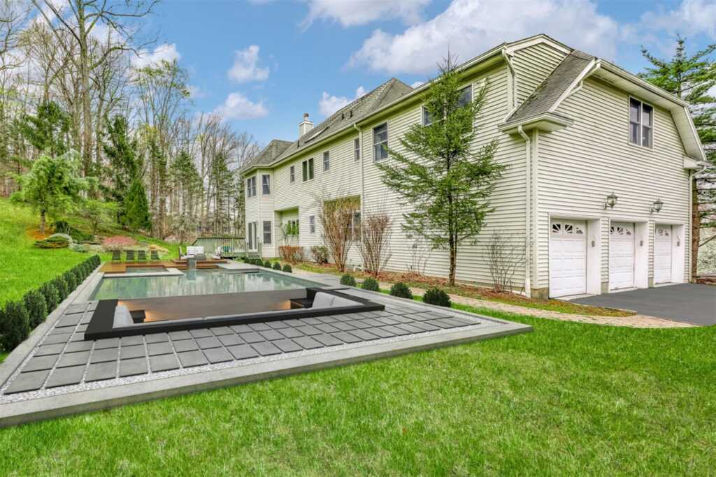 22 Golden Road, Suffern, NY 10901 - Photo 46 of 50