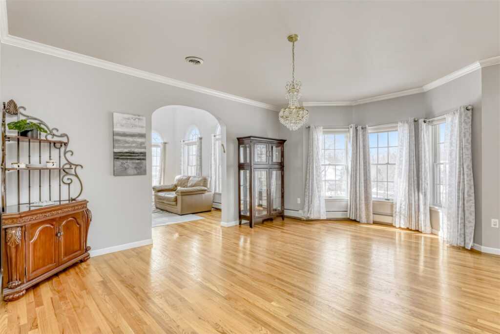 22 Golden Road, Suffern, NY 10901 - Photo 7 of 50