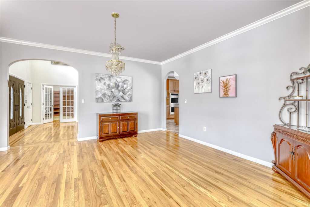 22 Golden Road, Suffern, NY 10901 - Photo 8 of 50