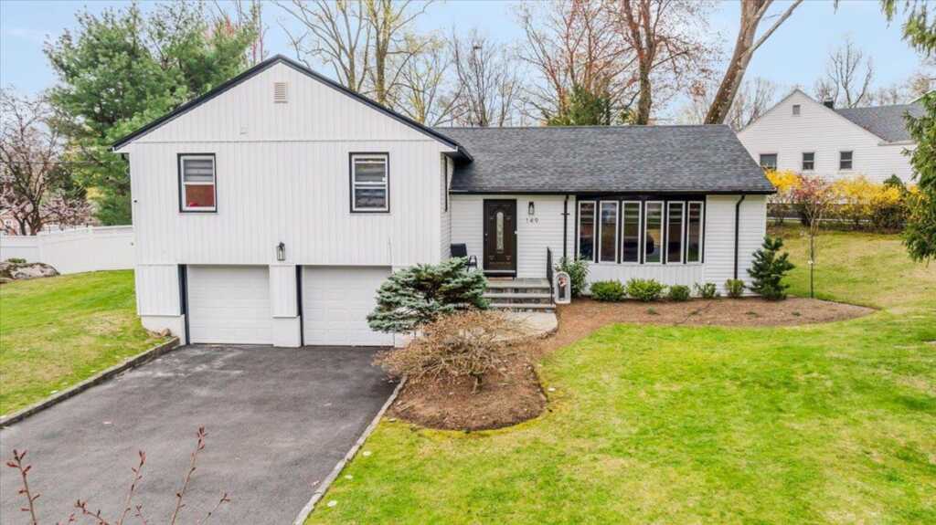 149 Hanson Lane, New Rochelle, NY 10804 - Photo 33 of 33