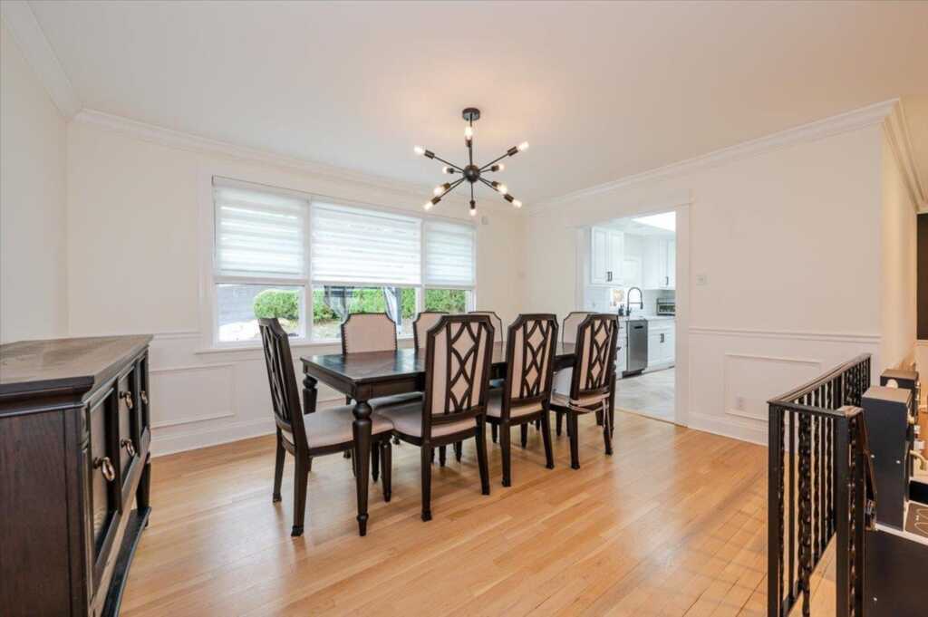 149 Hanson Lane, New Rochelle, NY 10804 - Photo 6 of 33