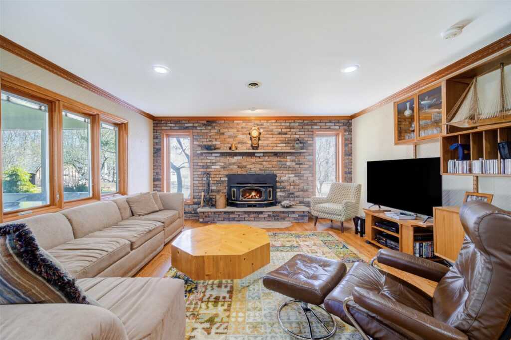 4 Baker Lane, Suffern, NY 10901 - Photo 11 of 44
