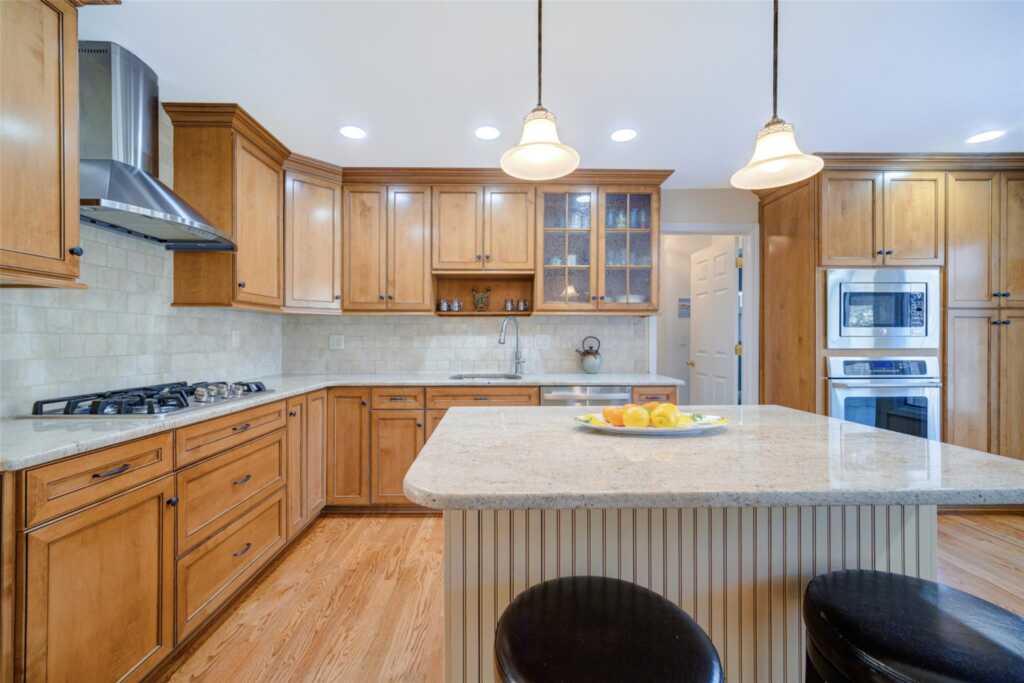4 Baker Lane, Suffern, NY 10901 - Photo 15 of 44