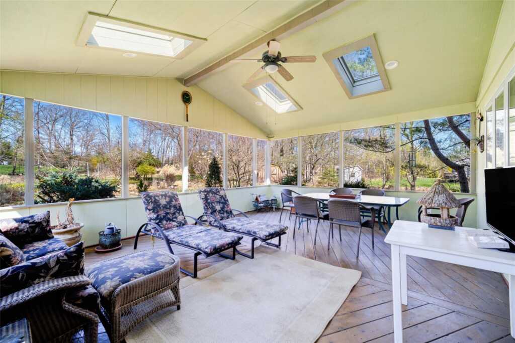 4 Baker Lane, Suffern, NY 10901 - Photo 17 of 44
