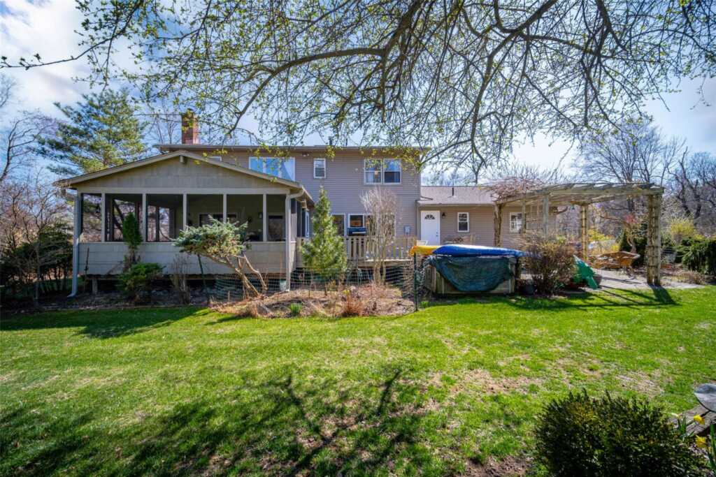 4 Baker Lane, Suffern, NY 10901 - Photo 37 of 44