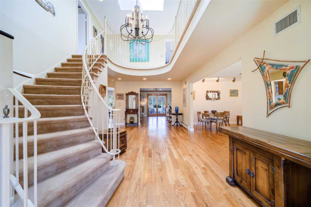 4 Baker Lane, Suffern, NY 10901 - Photo 4 of 44