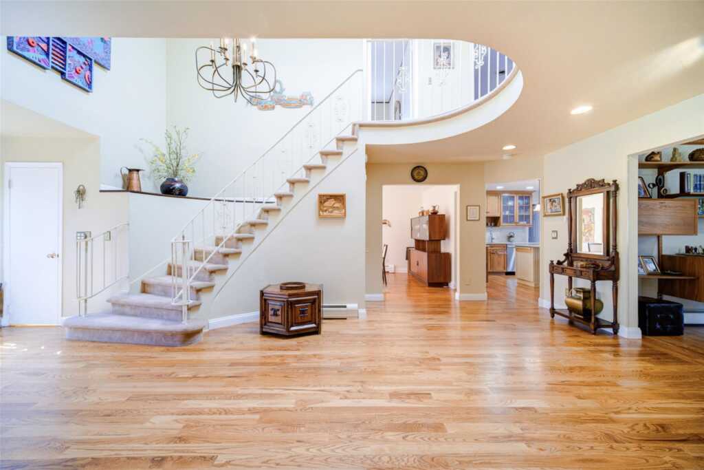 4 Baker Lane, Suffern, NY 10901 - Photo 5 of 44