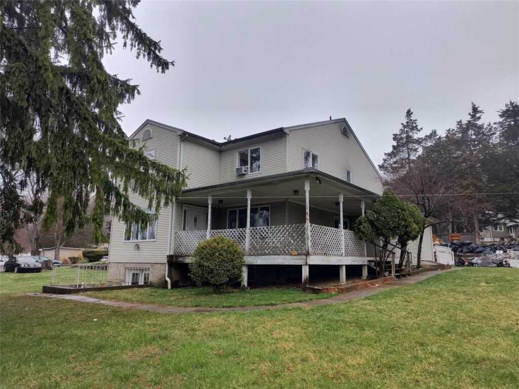 3 Knapp Lane, New City, NY 10956 - Photo 10 of 43