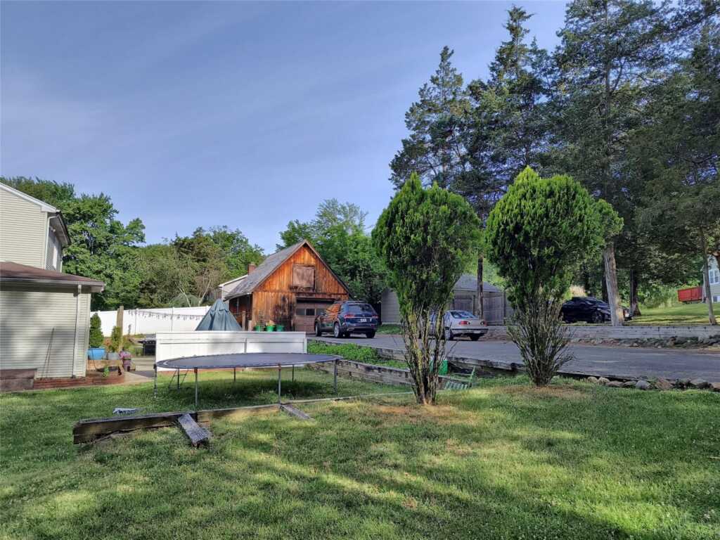 3 Knapp Lane, New City, NY 10956 - Photo 3 of 43