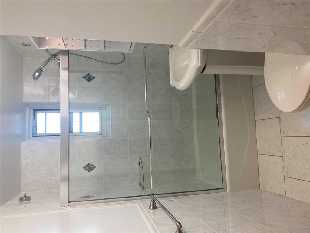 210 Pelham Road, Unit #2B, New Rochelle, NY 10805 - Photo 10 of 16