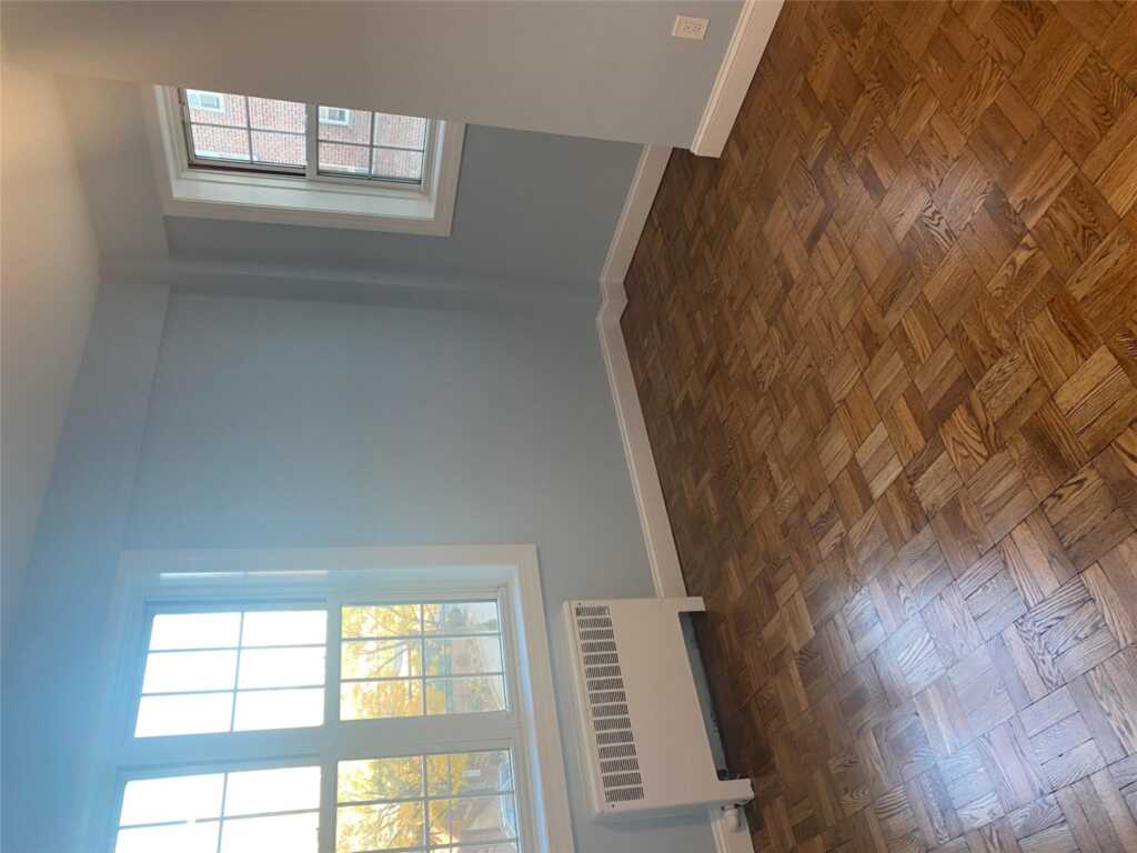 210 Pelham Road, Unit #2B, New Rochelle, NY 10805 - Photo 7 of 16