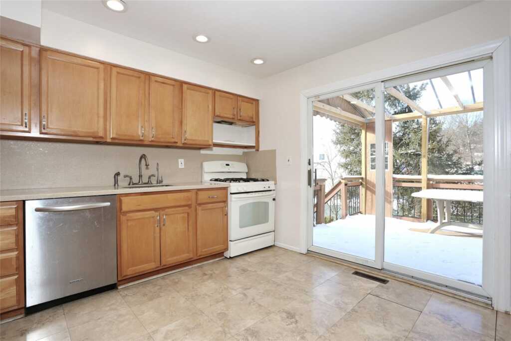 1 Burda Place, New City, NY 10956 - Photo 18 of 38