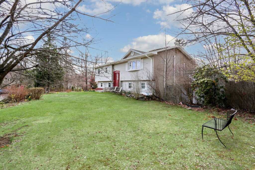 1 Burda Place, New City, NY 10956 - Photo 9 of 38