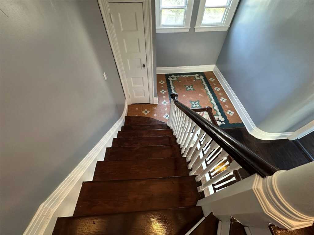8 The Serpentine, New Rochelle, NY 10801 - Photo 25 of 30