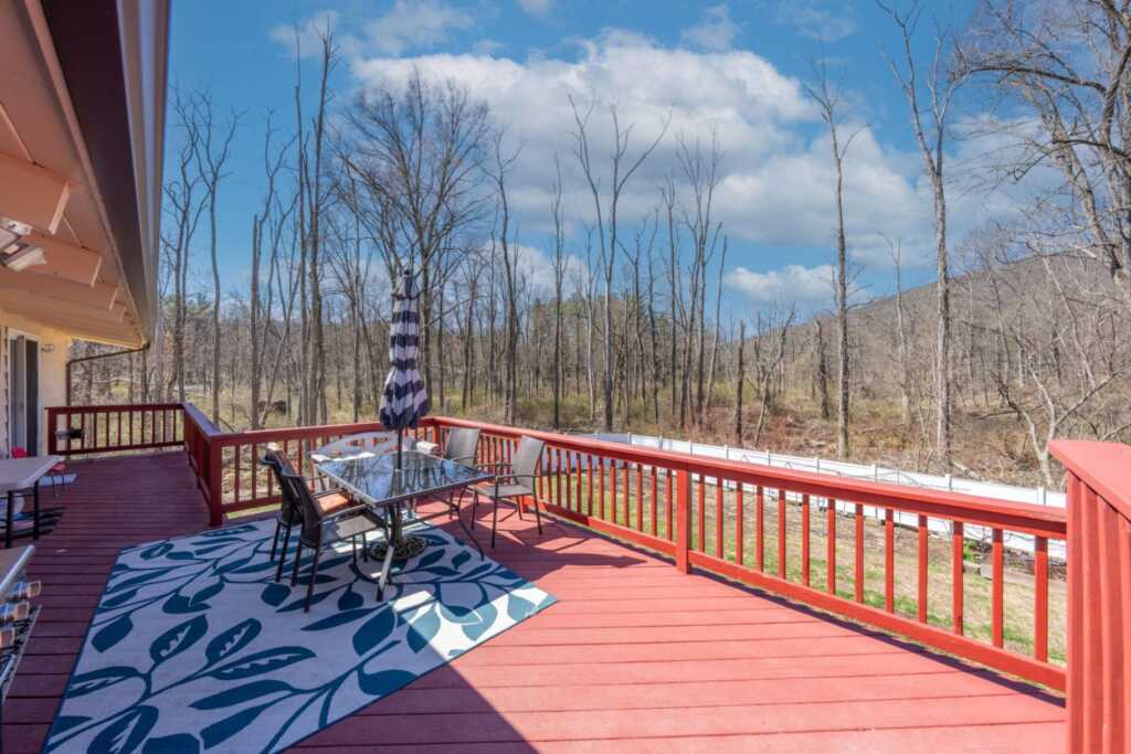 810 Haverstraw Road, Suffern, NY 10901 - Photo 21 of 43