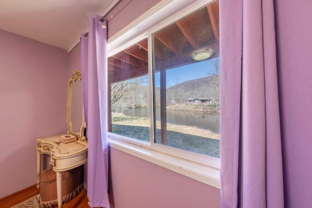 810 Haverstraw Road, Suffern, NY 10901 - Photo 31 of 43
