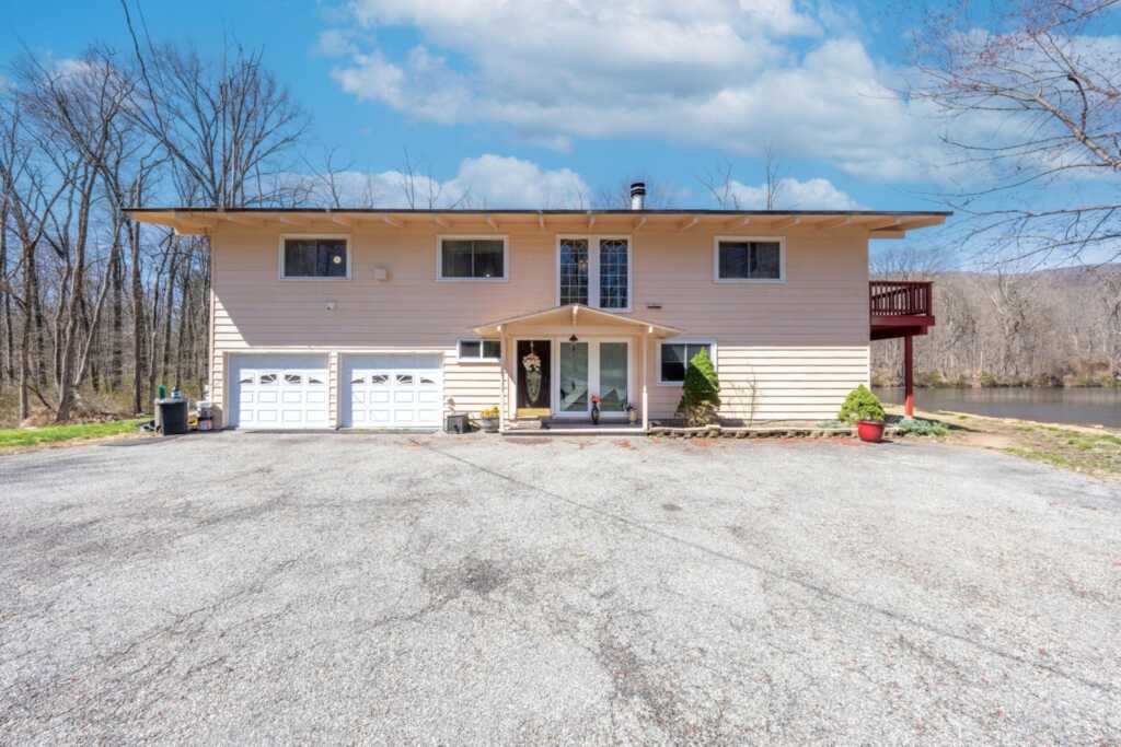 810 Haverstraw Road, Suffern, NY 10901 - Photo 43 of 43