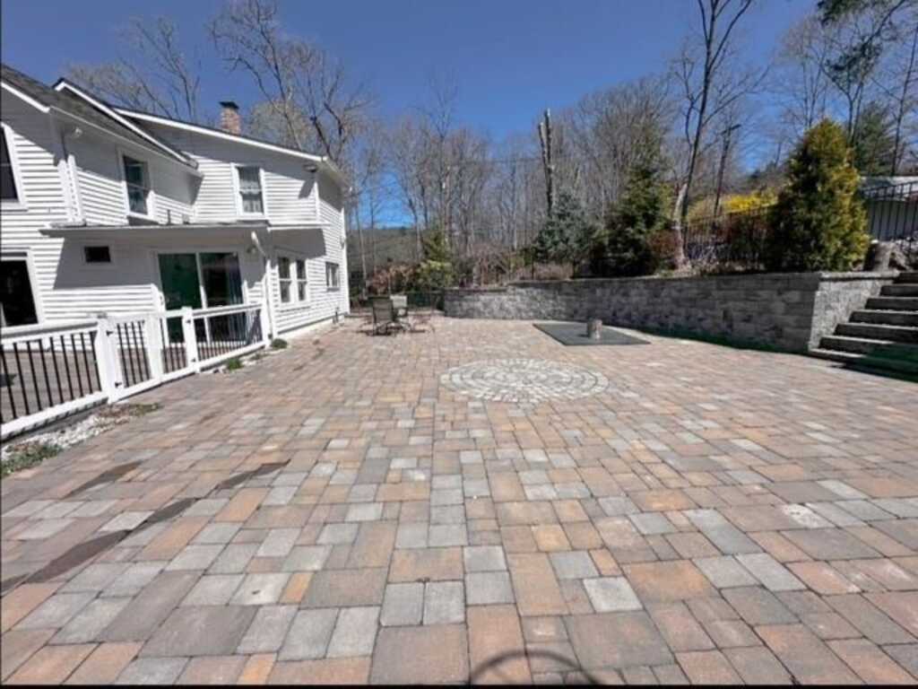 114 Lime Kiln Road, Suffern, NY 10901 - Photo 2 of 29