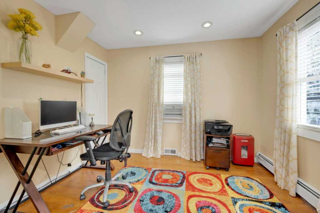 1 Westminster Drive, White Plains, NY 10604 - Photo 10 of 49