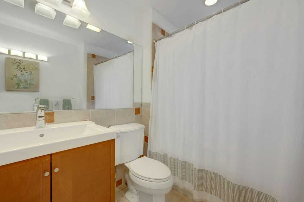 1 Westminster Drive, White Plains, NY 10604 - Photo 28 of 49