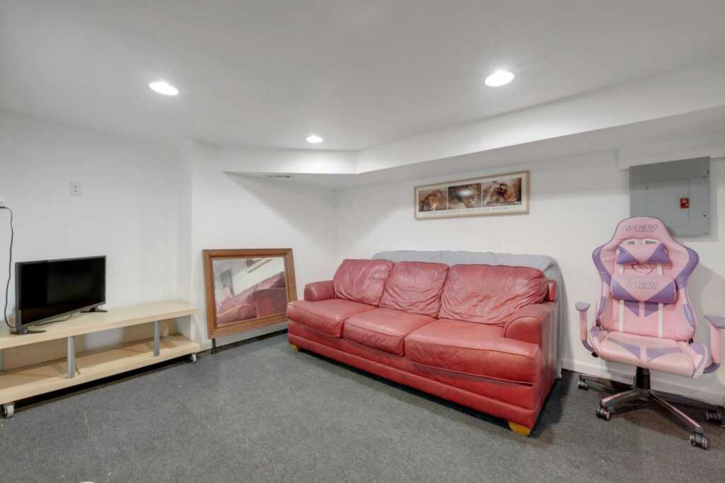 1 Westminster Drive, White Plains, NY 10604 - Photo 36 of 49