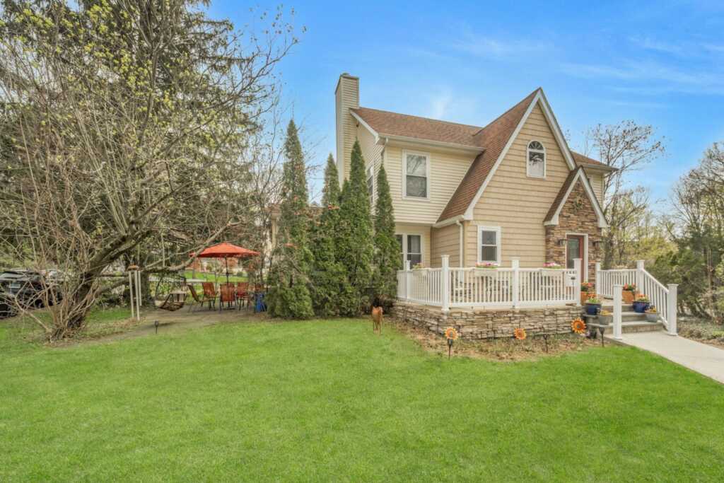 1 Westminster Drive, White Plains, NY 10604 - Photo 48 of 49
