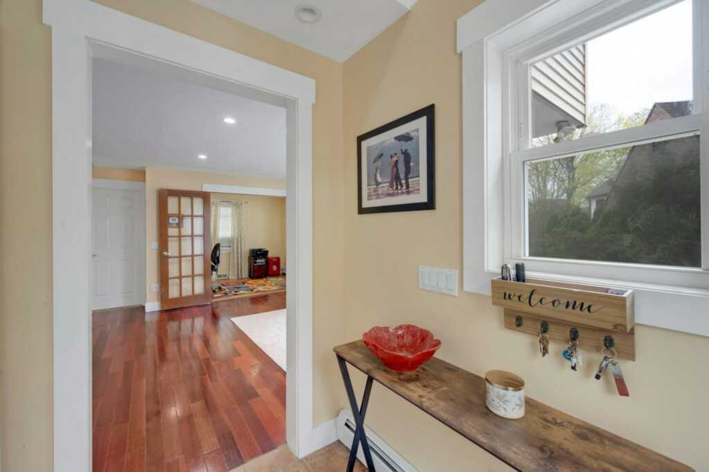 1 Westminster Drive, White Plains, NY 10604 - Photo 5 of 49